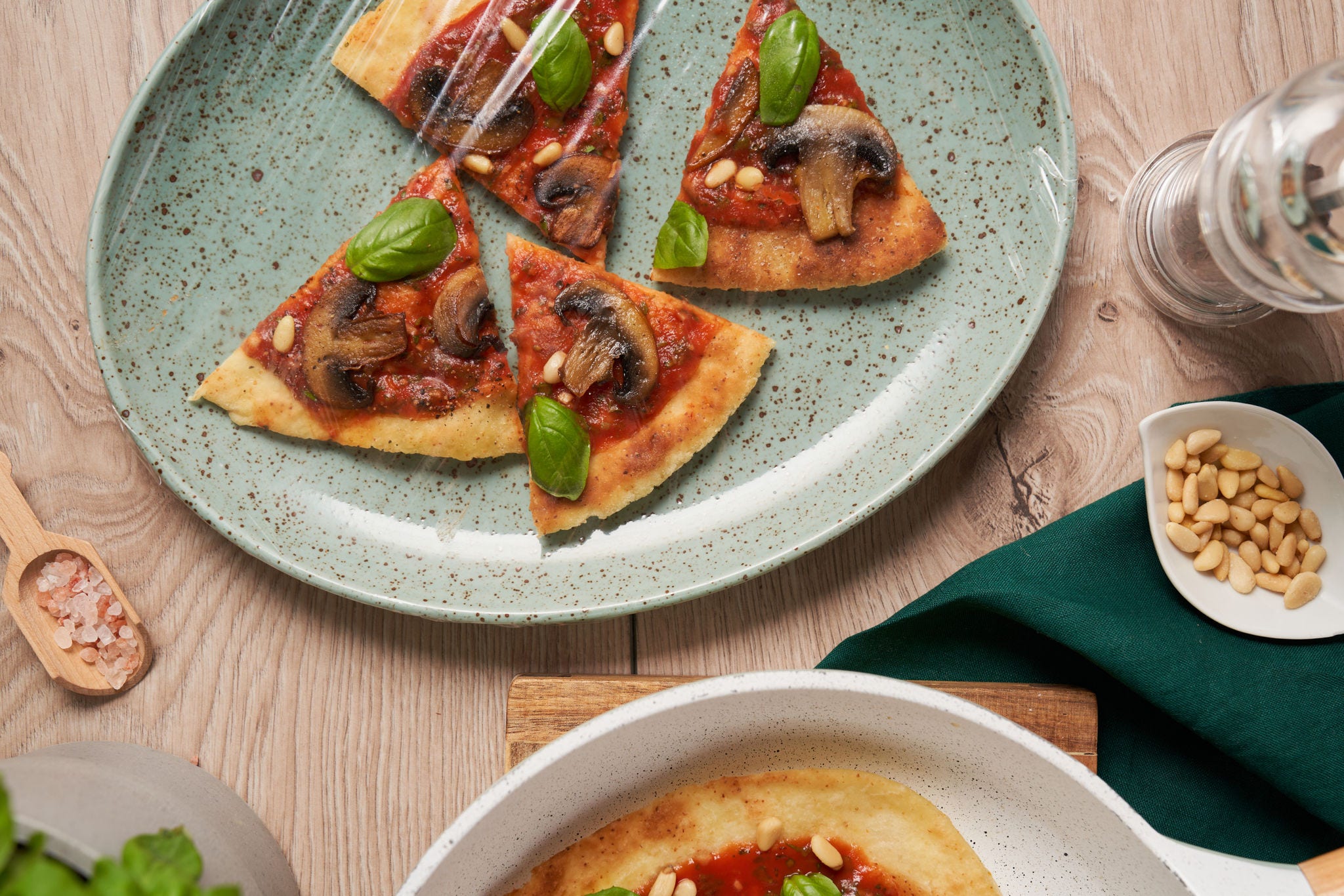 Pizza fra pannen – sprø nytelse uten ovn