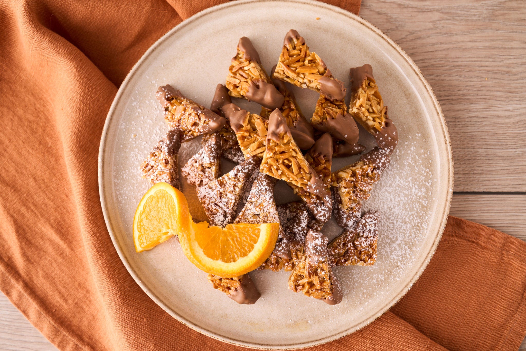 Nøttehjørnekaker: den enkle oppskriften ikke bare til jul