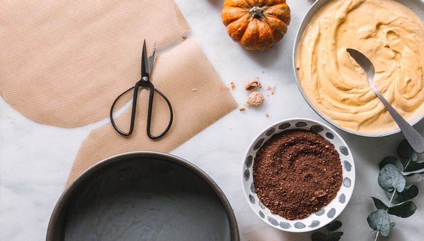 Høstlig gresskar ostekake - hvordan lage den i vannbad