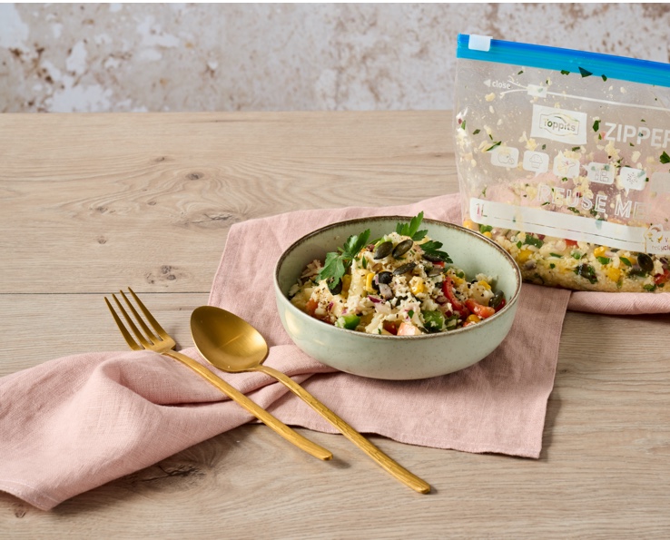 Knasende blomkålsalat – den perfekte måltidssalaten for på farten