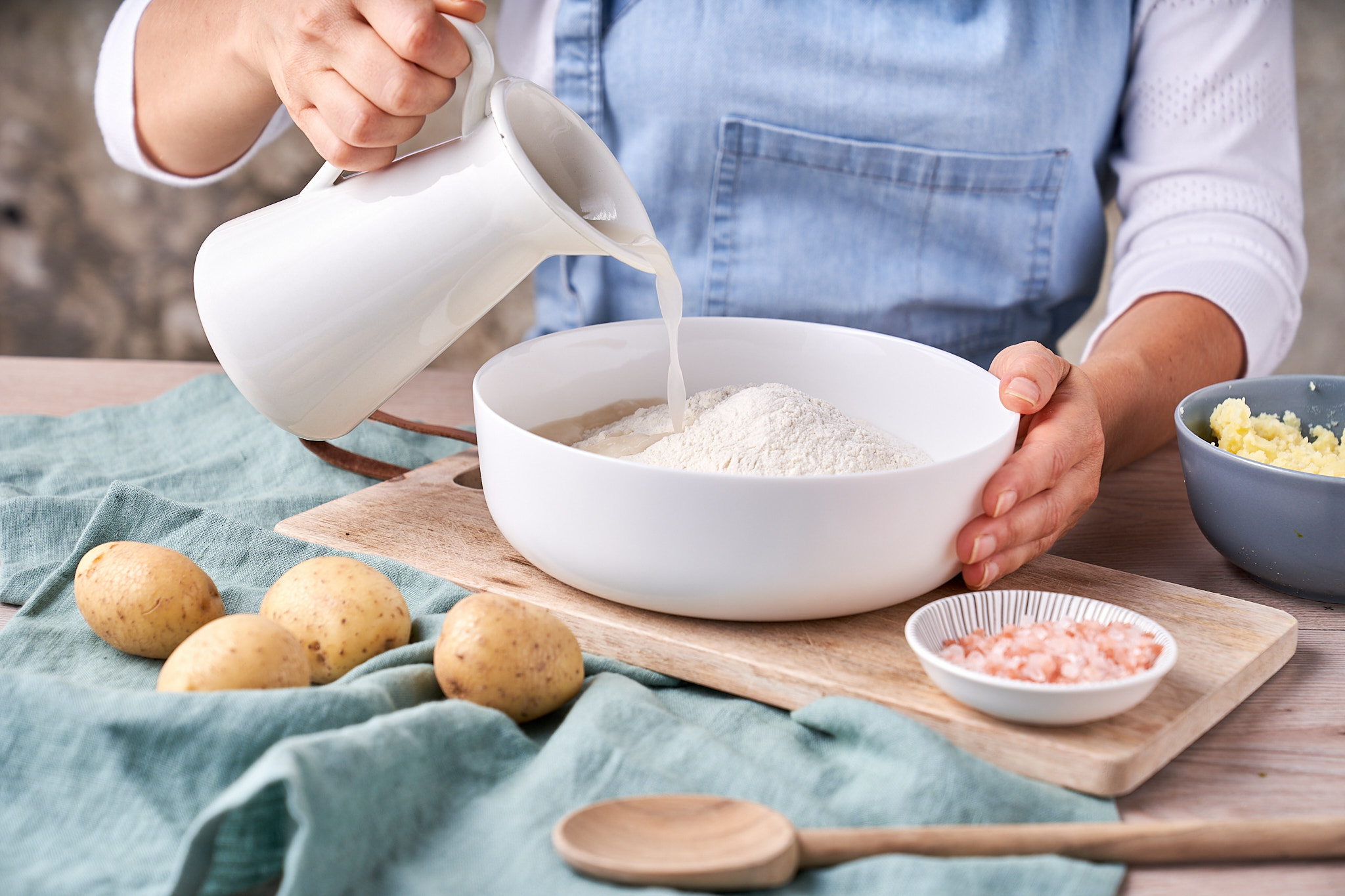Slik baker du saftig potetbrød: Bruk kokte poteter