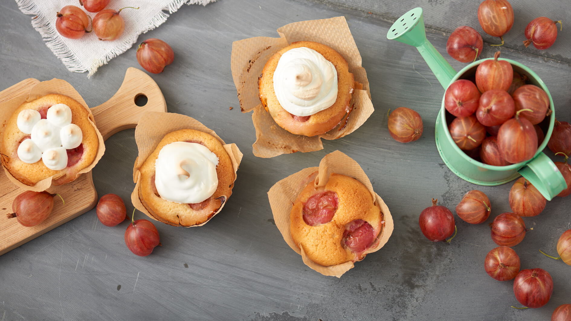 Stikkelsbærpai med marengs: oppskrift på deilige friands