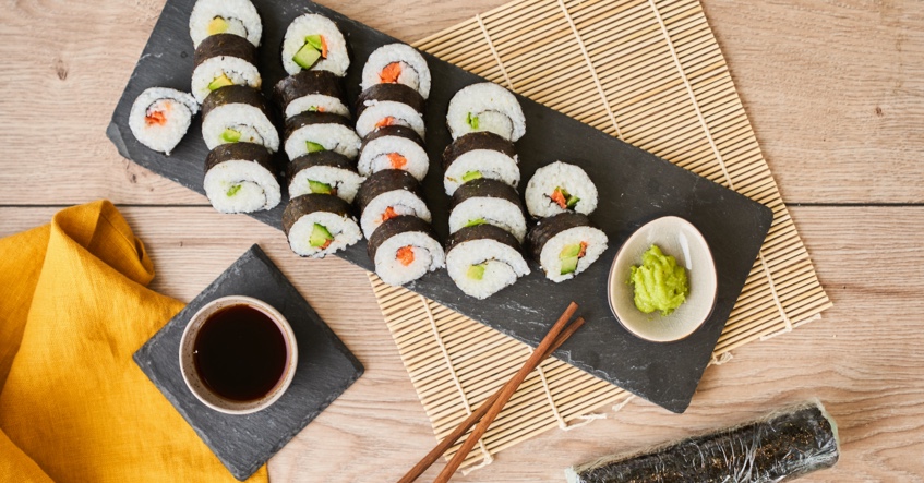 Lag din egen sushi: Hvordan lage makiruller og mer!