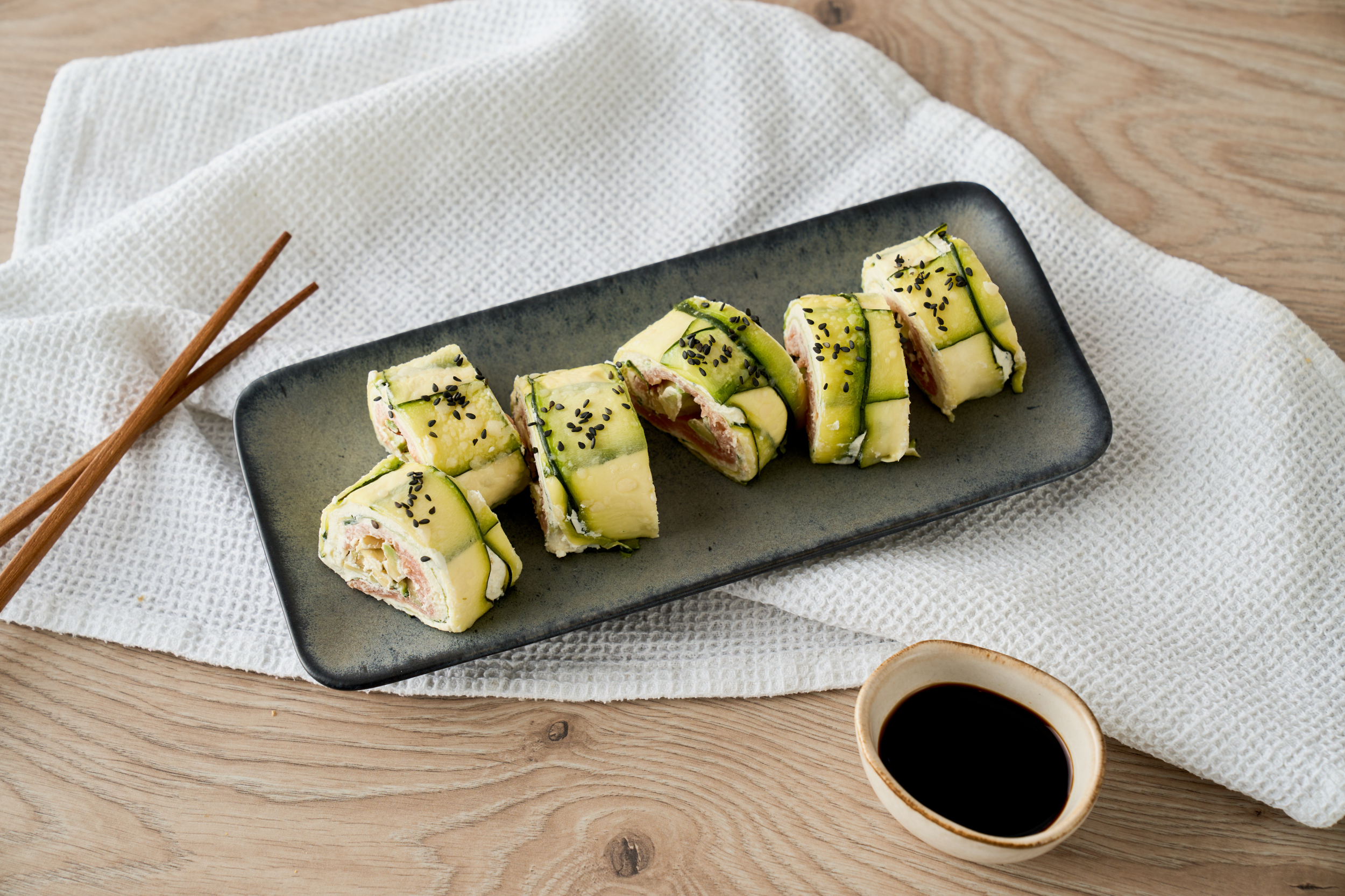 Rask fingermat: Sushioppskrift med courgette